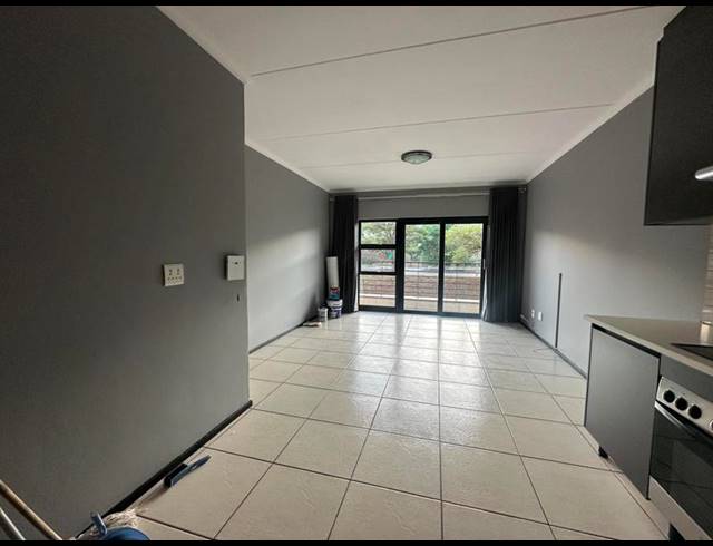 2 BEDROOM APARTMENT FOR SALE IN GREENSTONE HILL